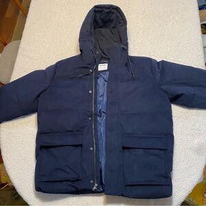 Old Navy Women’s Dark Blue Corduroy Puffer Jacket - L